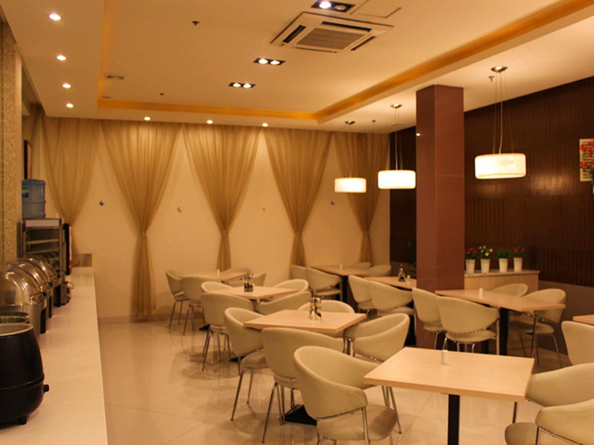 锦江之星上海嘉定城中路酒店 外观 照片